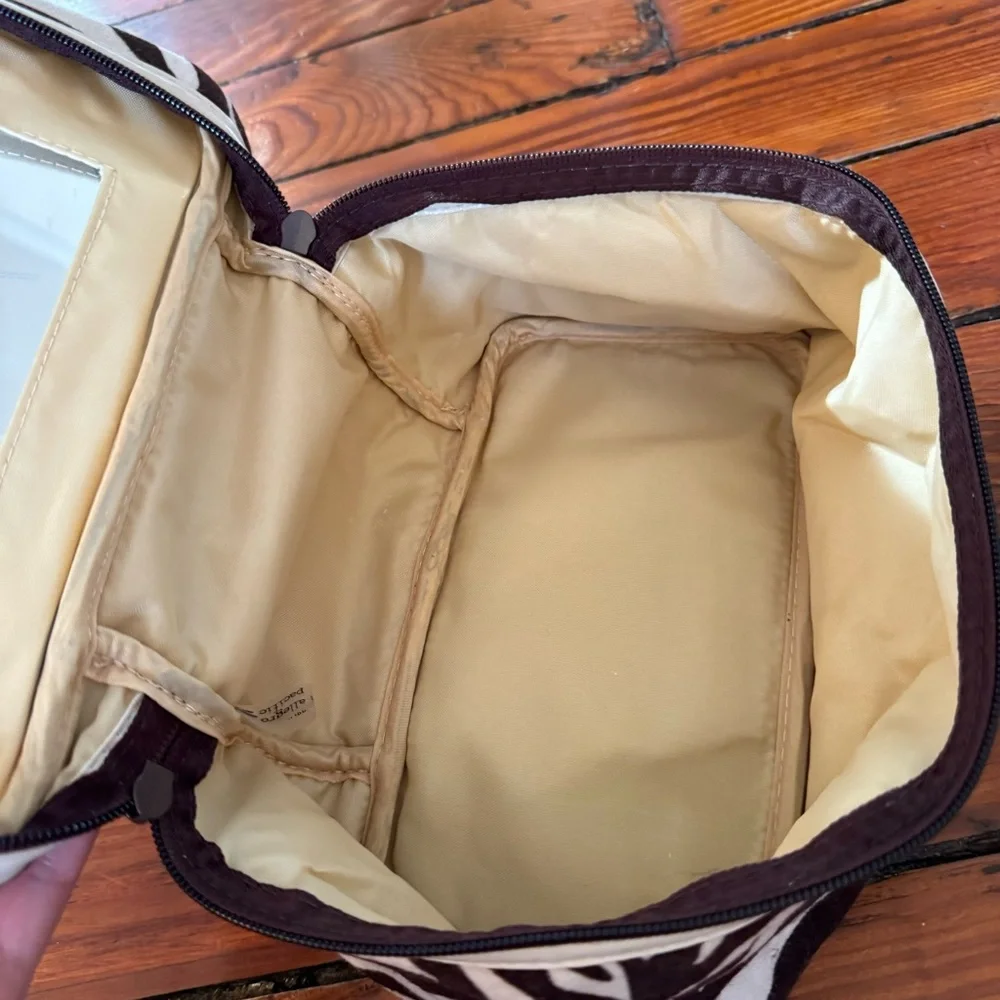 🧩 3/$20 Basics Brown Zebra Print Set of 2 Cosmetic Bag NWT